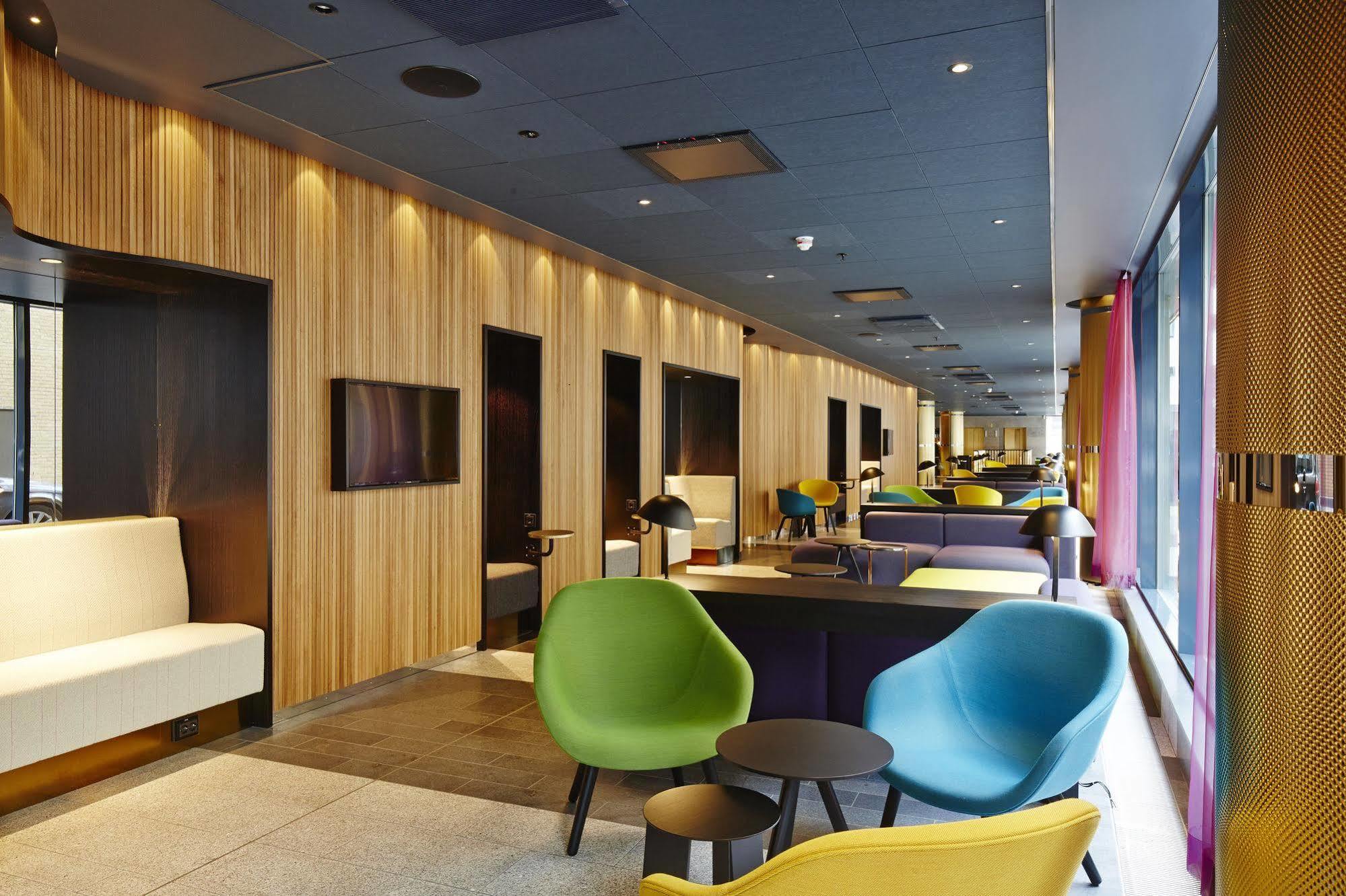 Vox Hotel ヨンショーピン エクステリア 写真