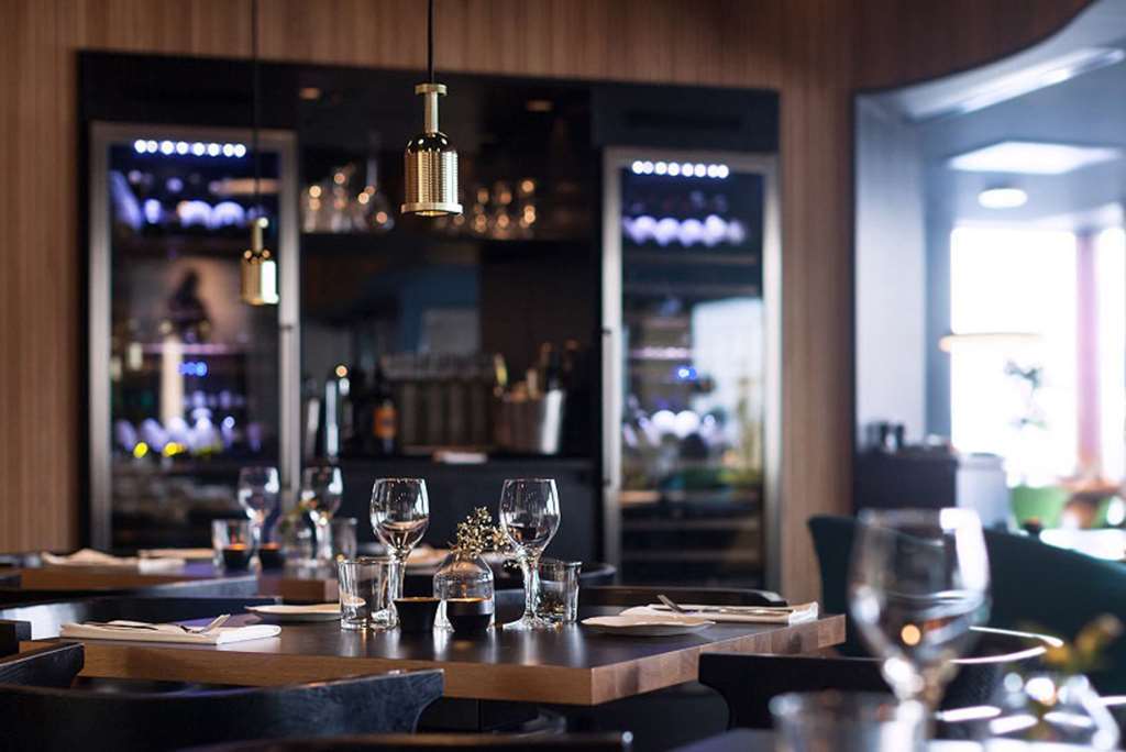 Vox Hotel ヨンショーピン レストラン 写真